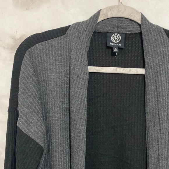 Bobeau Open Front Grey Black Colorblock Waffle Knit Cardigan - Picture 4 of 8